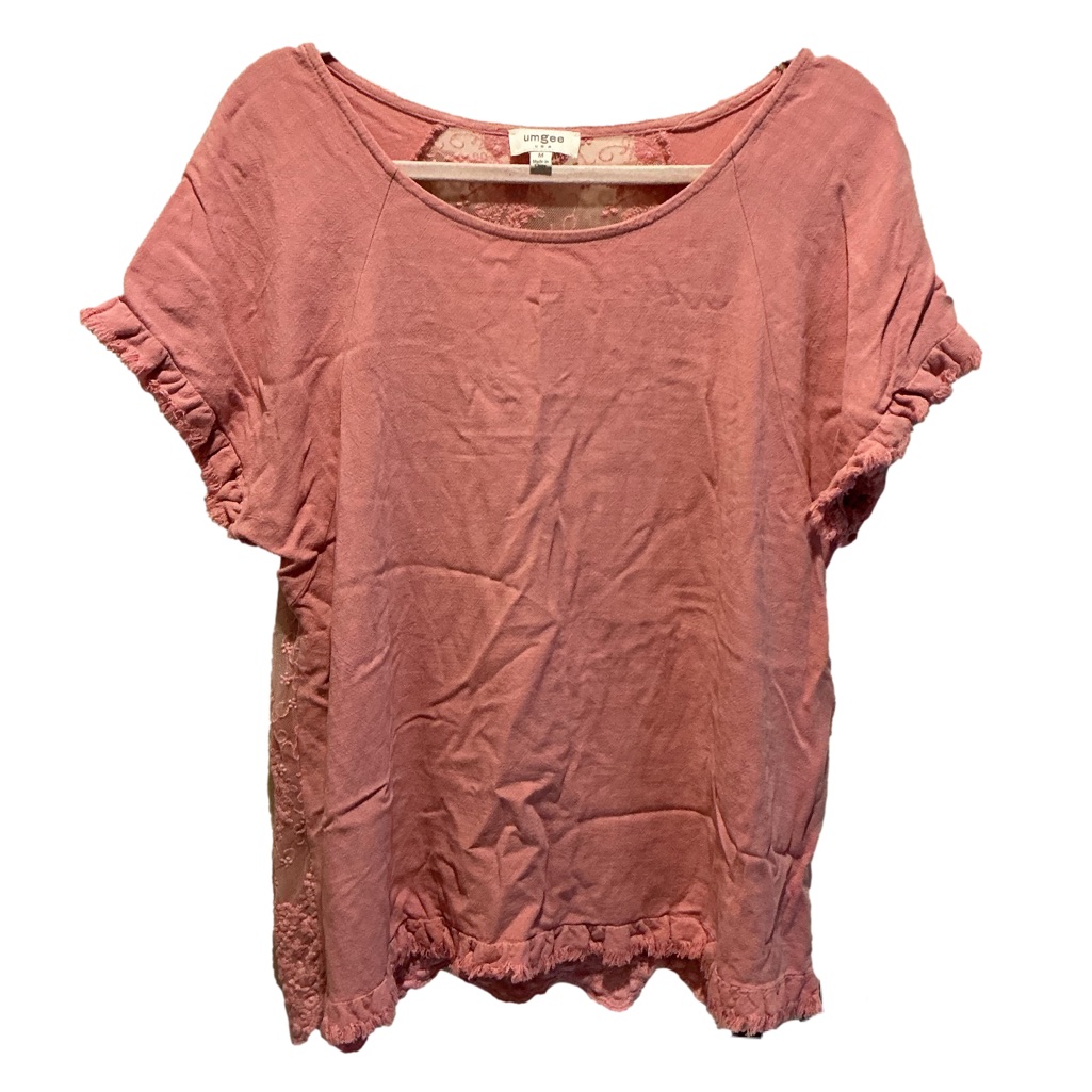 Umgee Light Pink With Lace Blouse. Size M